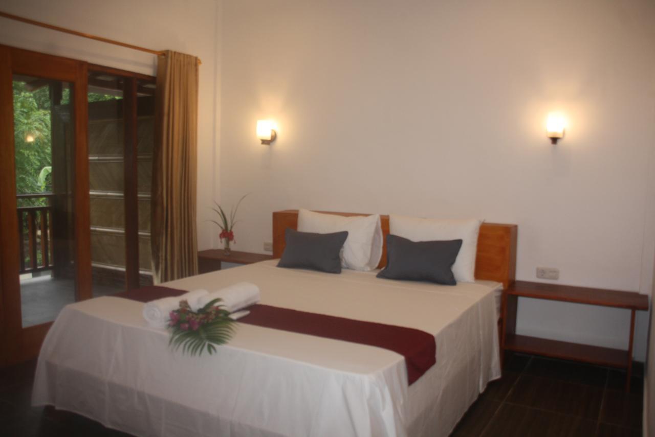 Dili Gili Bed & Breakfast กีลีตราวางัน ภายนอก รูปภาพ